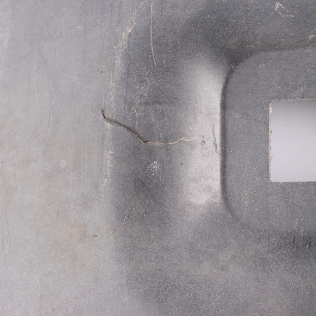 фото №10, Mercedes w203 панель ізоляційний захист двигуна дизель a2035201723