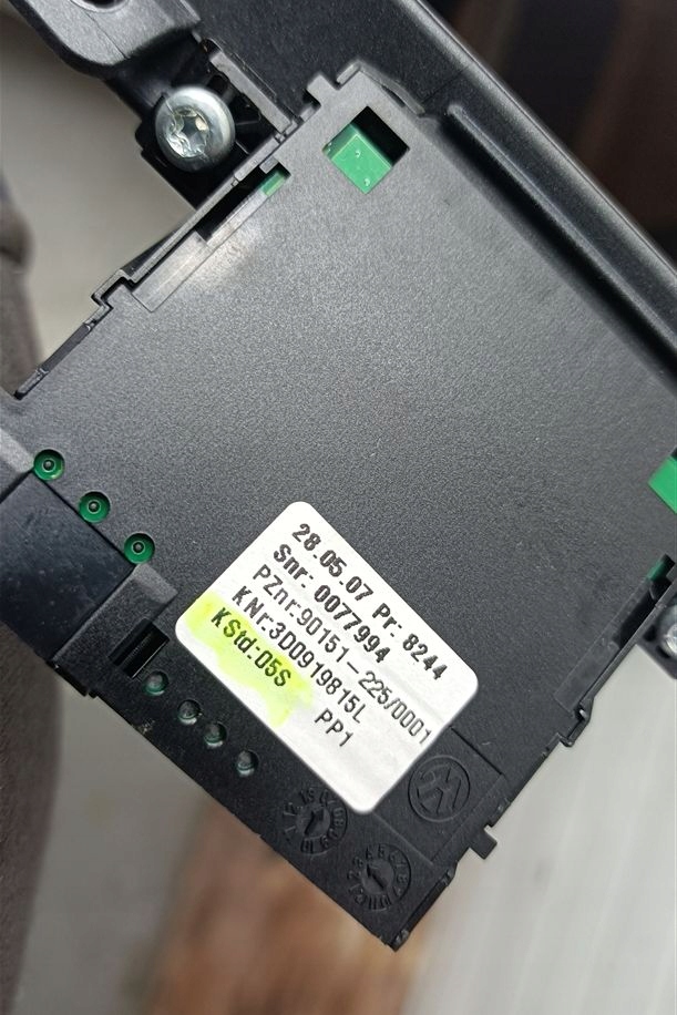 фото №14, Молдинг декоративна кнопки панелі керування vw phaeton 3d 02-10 3.0 tdi v6