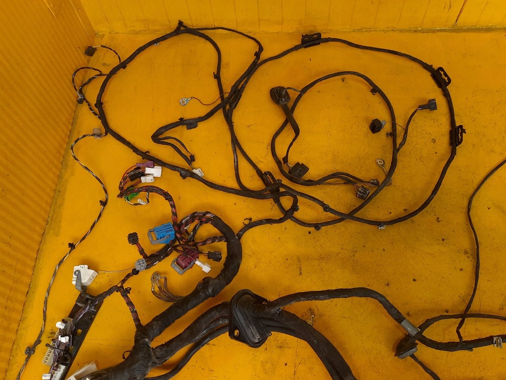 фото №13, Mercedes w447 1.6 cdi электропроводка жгут салона