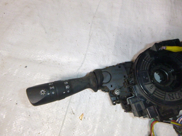 фото №3, Переключатель комбинированный лента toyota rav iv