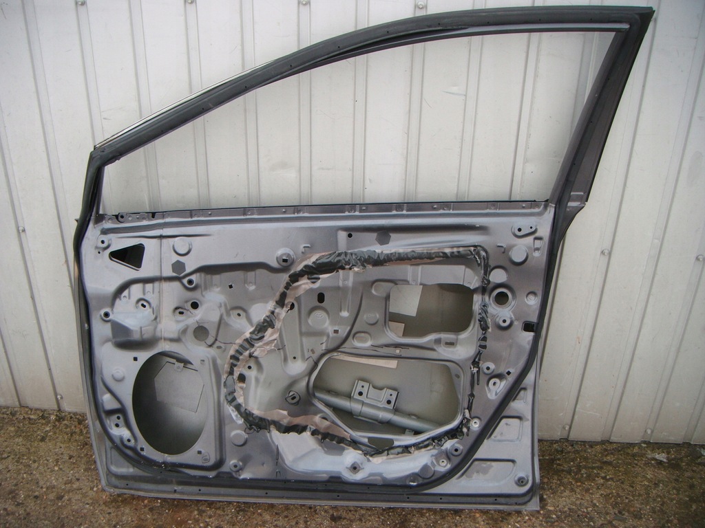 фото №7, Toyota avensis t27 09-16 двері правий перед