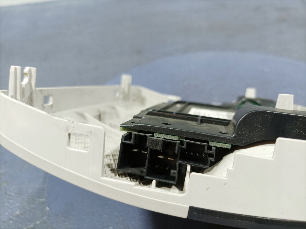 фото №5, Mercedes a w169 ліхтарі освітлення кабіни стельовий a1698200401