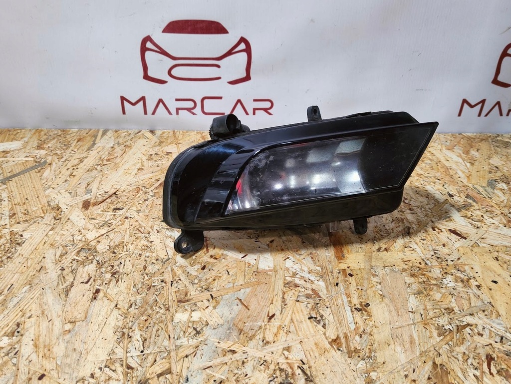 фото №1, Противотуманная фара правый перед audi a4 b8 lift 8k0941700