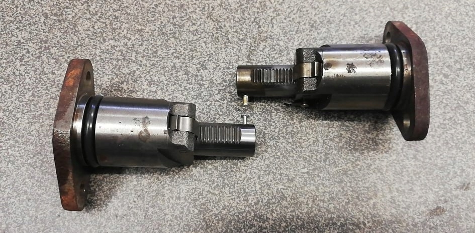 фото №5, Toyota avensis 1.8vvti 1zz-t52 натяжитель распределительного вала