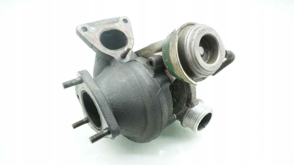 фото №4, Volvo xc90 i 2.4 d5 турбонагнетатель 8689592 xc 90 турбина d5244t