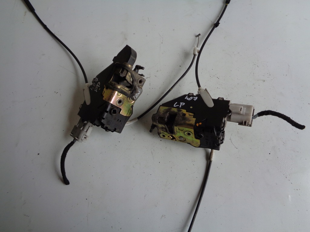 фото №1, Замок двері перед правий peugeot 407 ang.