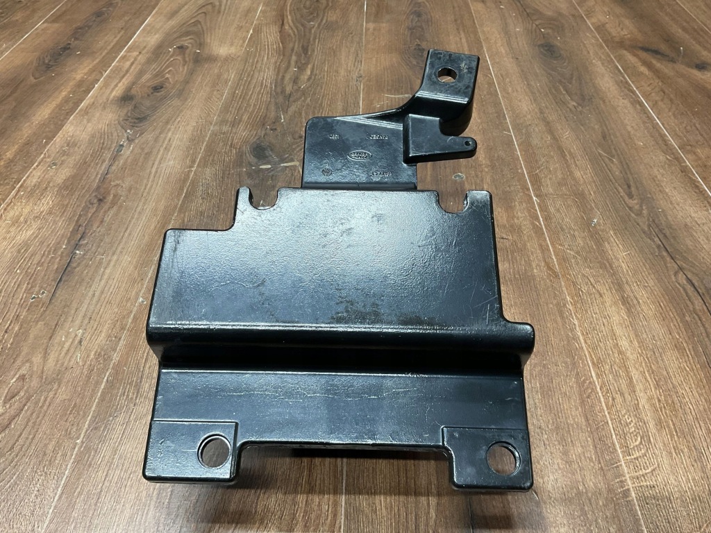 Кронштейн порог бокового левый перед range rover l405 vplgp0137 fsm0l41 Цена