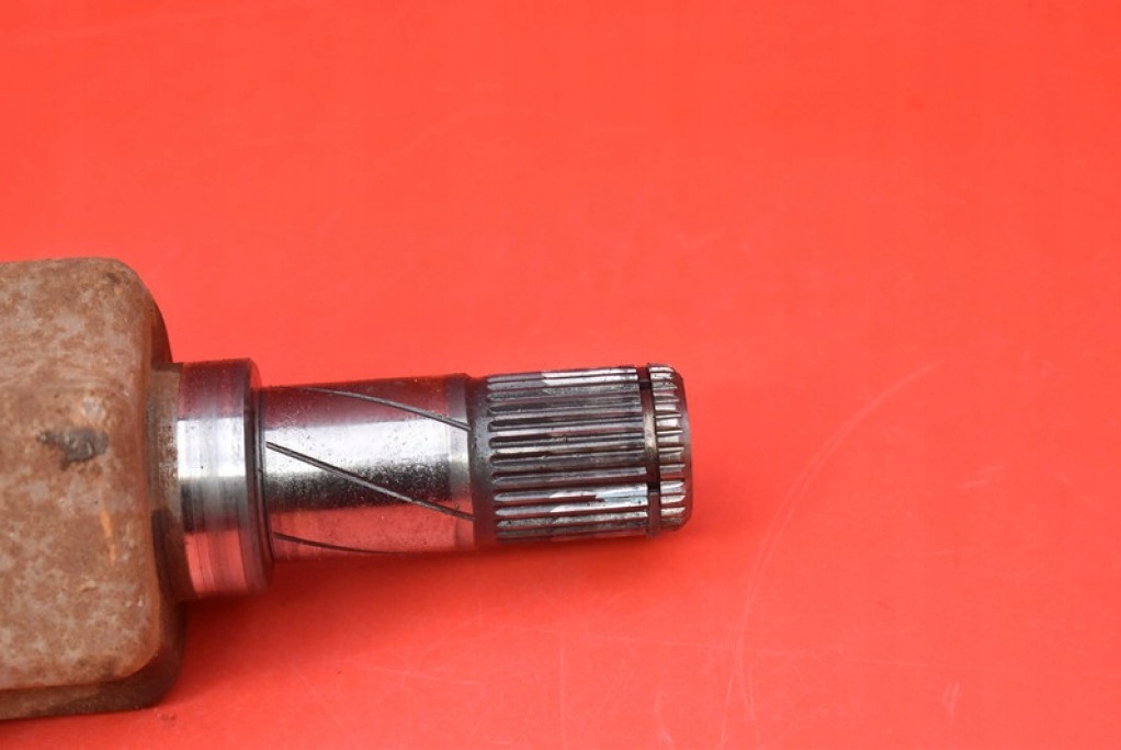 фото №5, Привідний вал ліва перед механічна коробка передач p31325116 volvo v60 1 i 2.0 d4 181 km lift 13-20