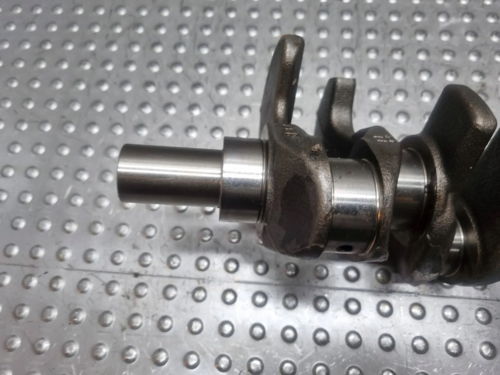 Wał колінчастий cm5gfb cm5g-6303-eb ford fiesta c-max focus 1.0 ecoboost m2da Недорого