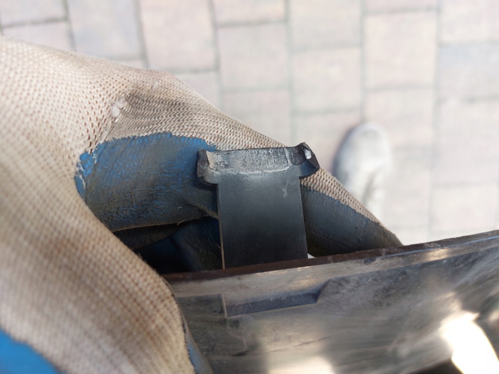 Pas передній skoda fabia ii 1.4 tdi 10r Оригінал