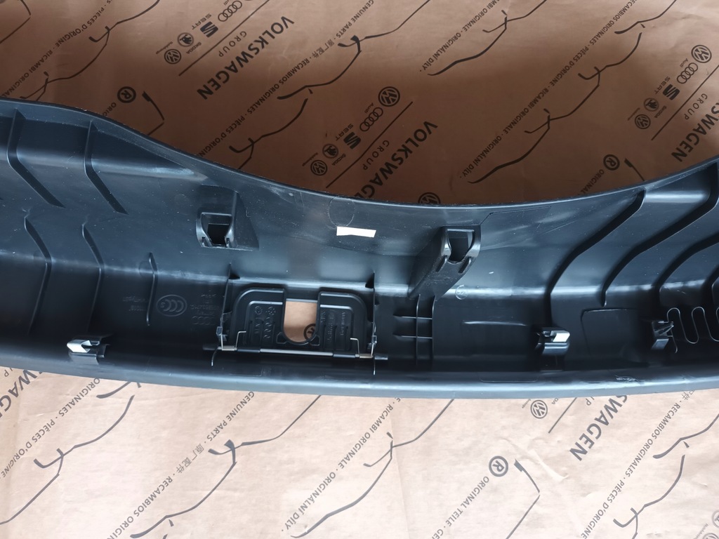 фото №9, Audi a6 c7 4g lift sedan захист поріг багажника впуск 28km 4g5863471c