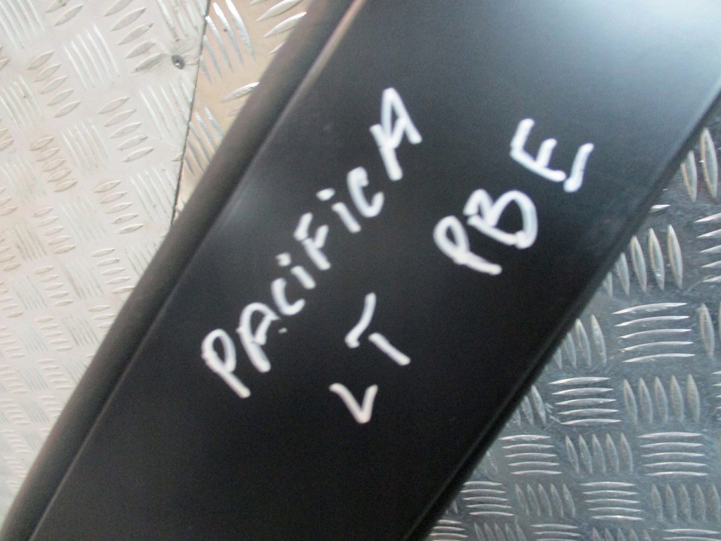 фото №5, Двері лівий задня chrysler pacifica pbe