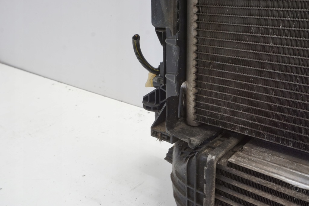 фото №10, Opel astra k v pas передний усилитель радиатор 1.6cdti z176