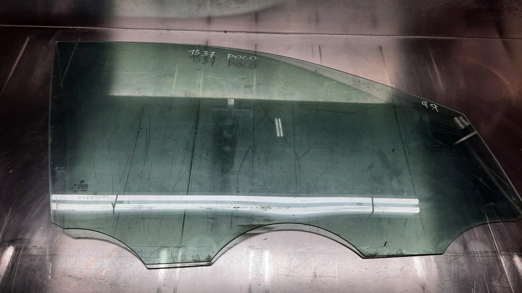 фото №1, Скло двері правий перед vw polo iv 9n 5d