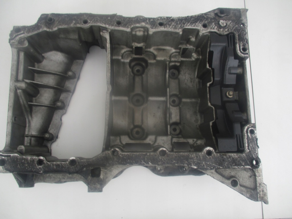 Поддон масляная renault opel nissan 2.0 dci cdti Цена
