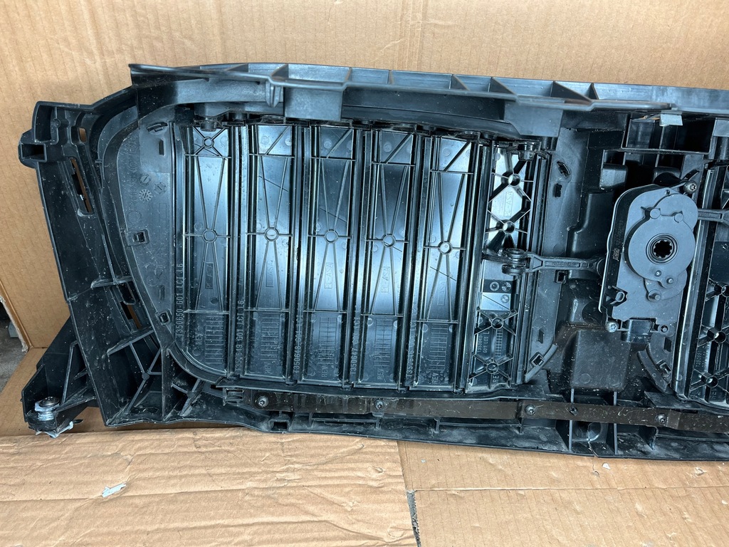 фото №8, Шторка жалюзі повітропровід повітря bmw x3 g01 lci