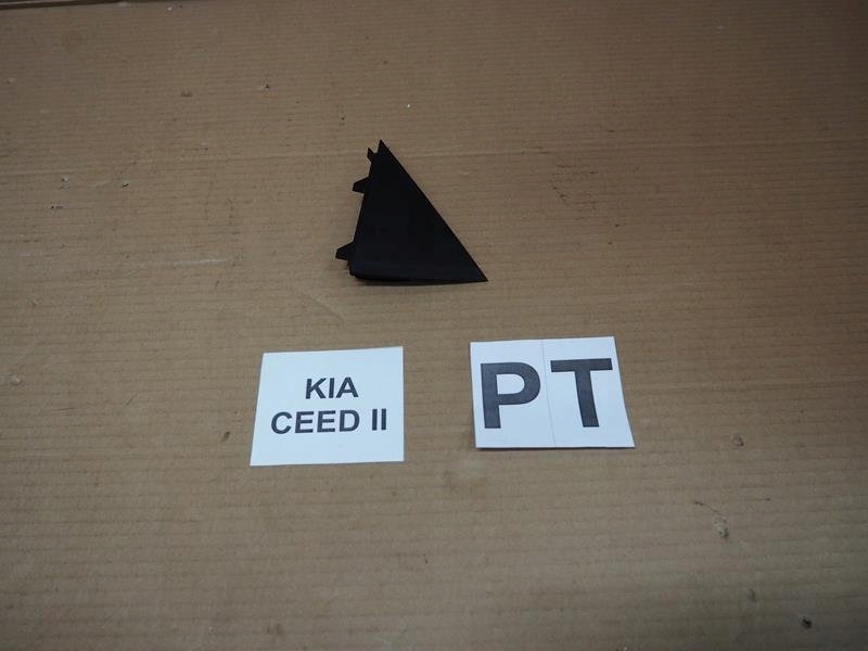 фото №1, Заглушка накладка дверь правый задняя kia ceed ii