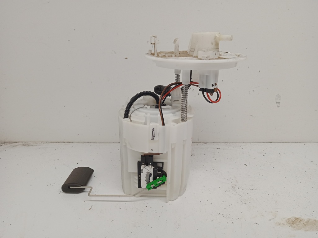 фото №1, 31110-h8400 насос топлива kia stonik rio 18-21r