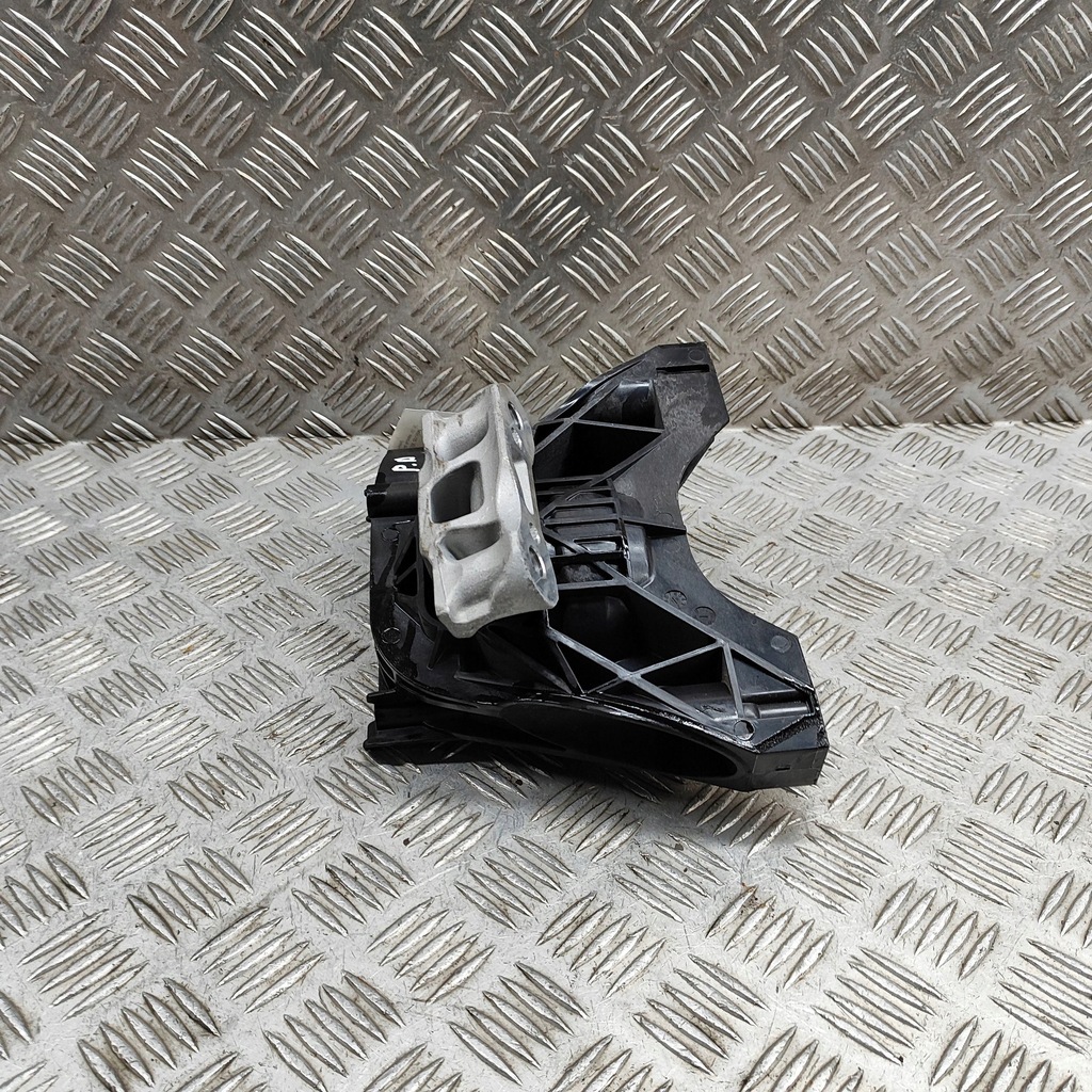 фото №6, Citroen ds7 crossback 2021 права сторона кронштейн / кронштейн двигуна