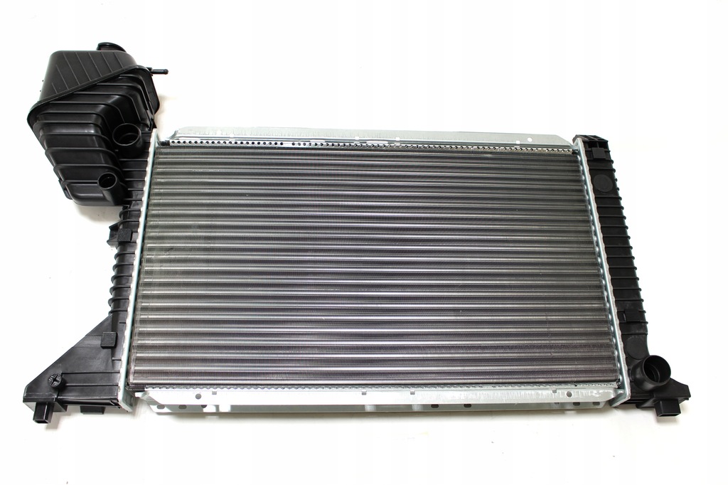 фото №1, Радиатор wody mercedes sprinter mercedes sprinter 00-06