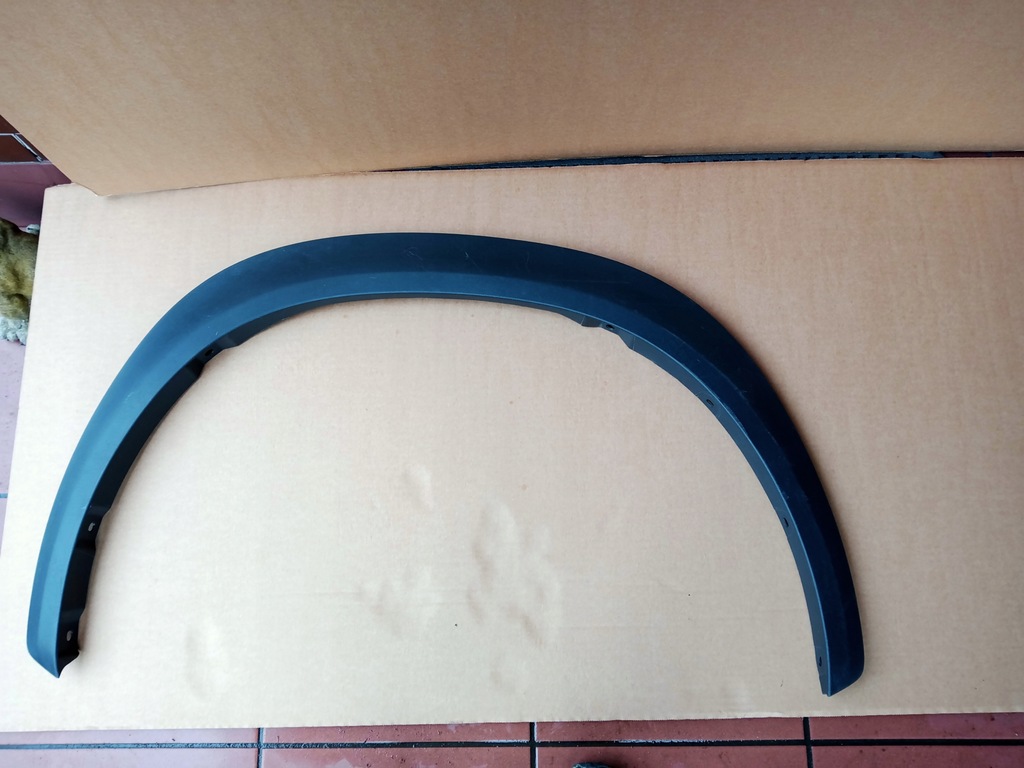 фото №1, Lexus nx правая молдинг крыла перед 2014r-