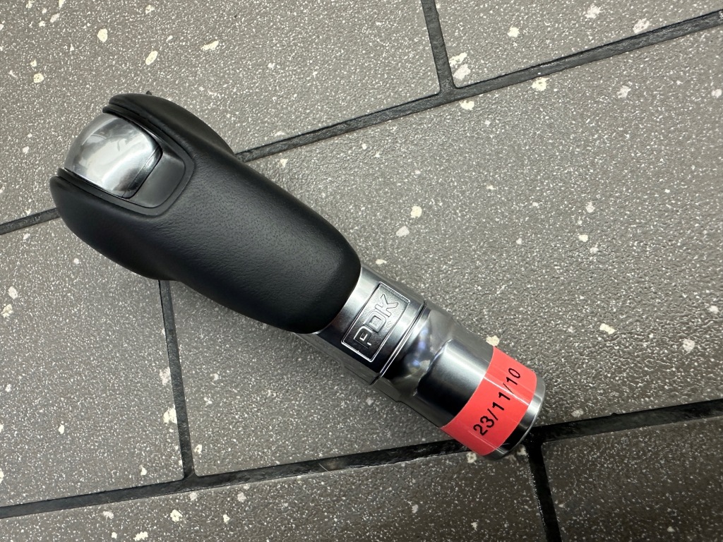 фото №1, Ручка передач porsche 982 718 cayman boxster 981 автоматическая коробка передач pdk