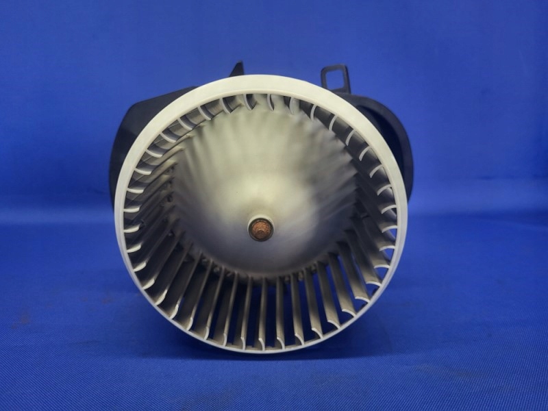 фото №1, Воздуходувка обдув vw touareg ii