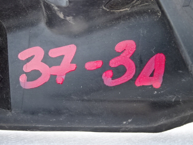 фото №7, Renault captur уголок жабо правый 668622369r