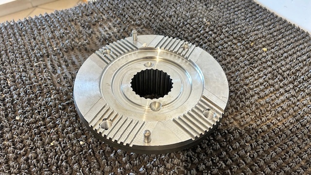 фото №1, Фланець вала scania r s