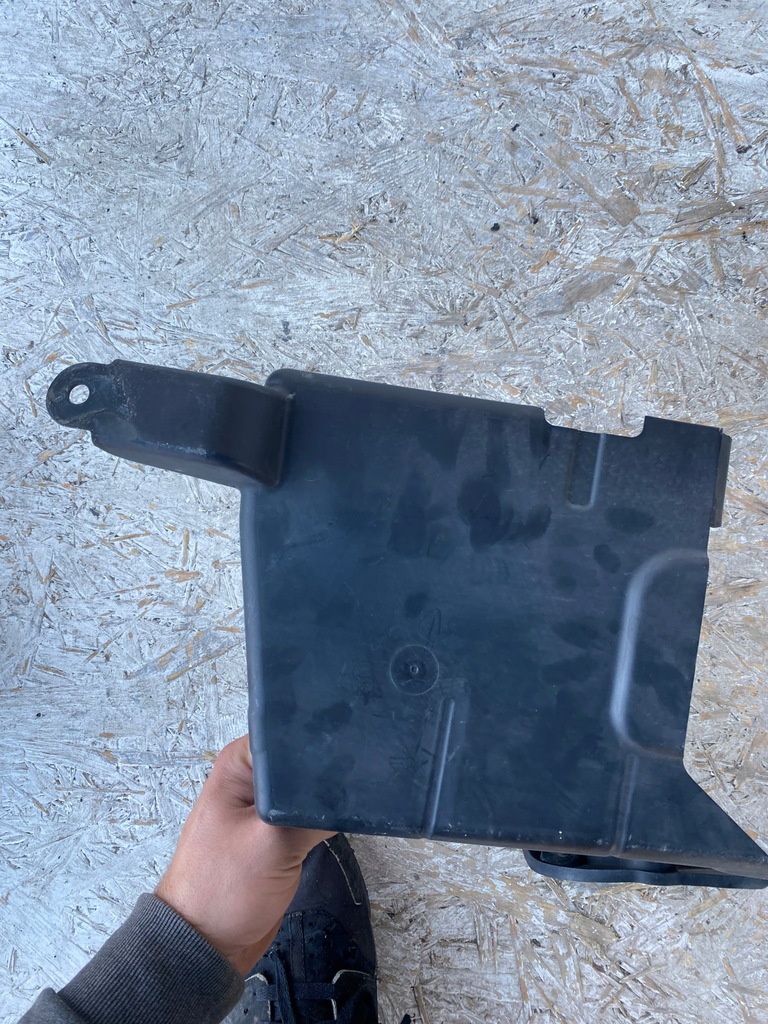 фото №15, Ford оригінальний номер l1tb-s403b23-ac захист корпус підкрилок