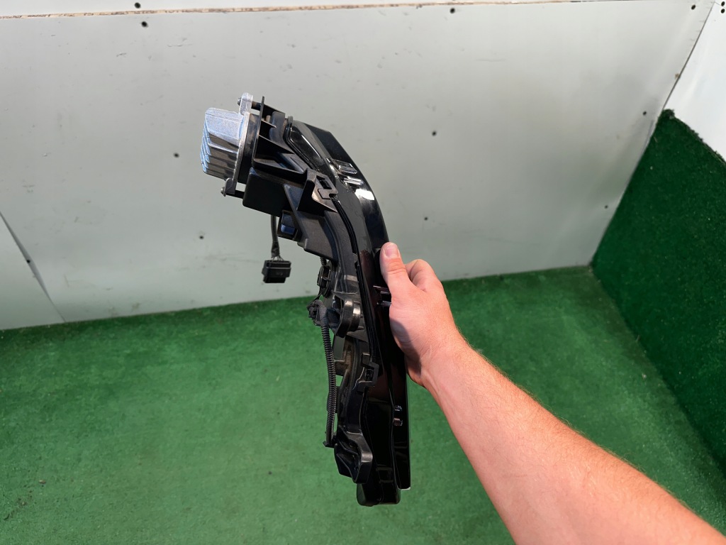 Peugeot 2008 2 led drl противотуманная фара правый 9824241180 Киев