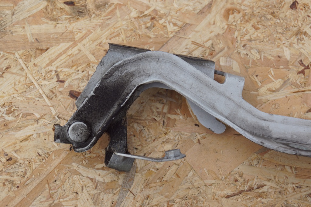 фото №6, Петля капот правий nissan juke f15