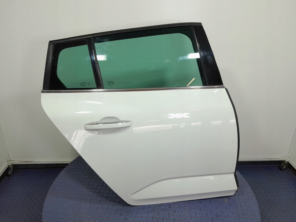 фото №1, Renault megane iv kombi двері задня праве задні ov369