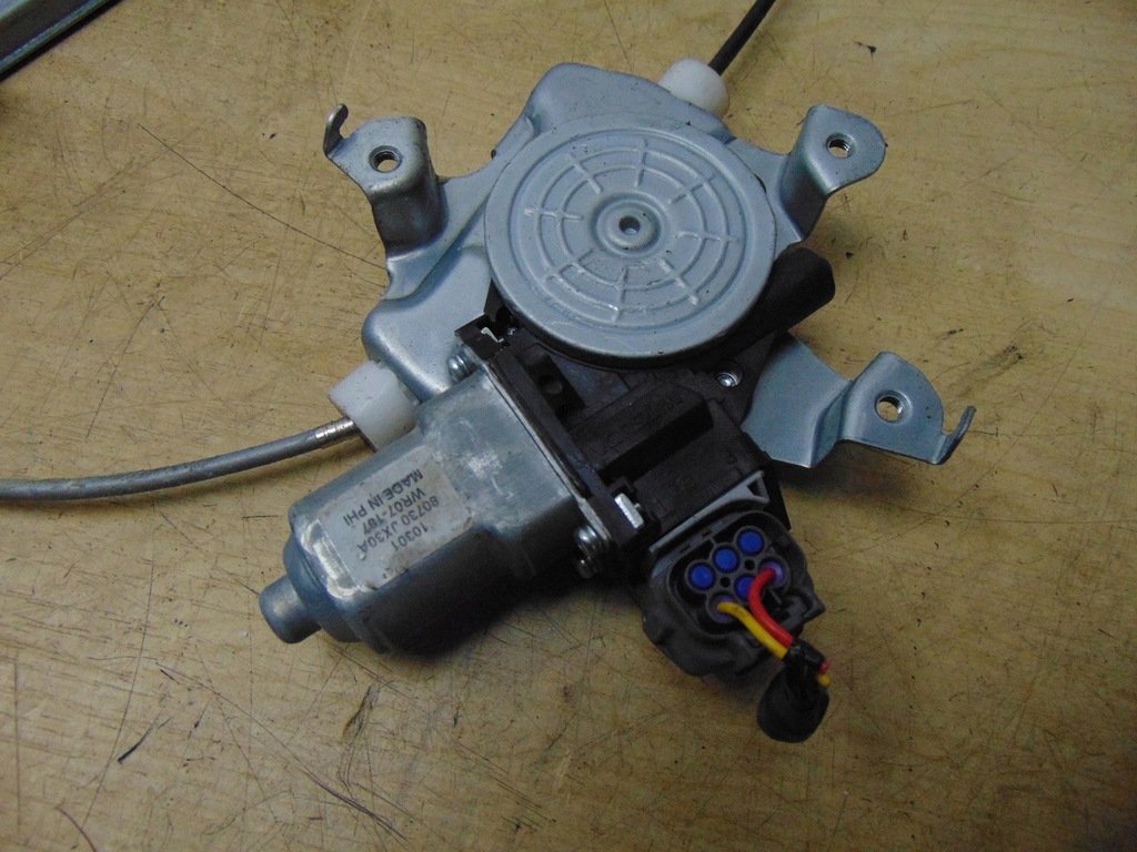 фото №13, Механизм стекло правый перед nissan nv200 europa