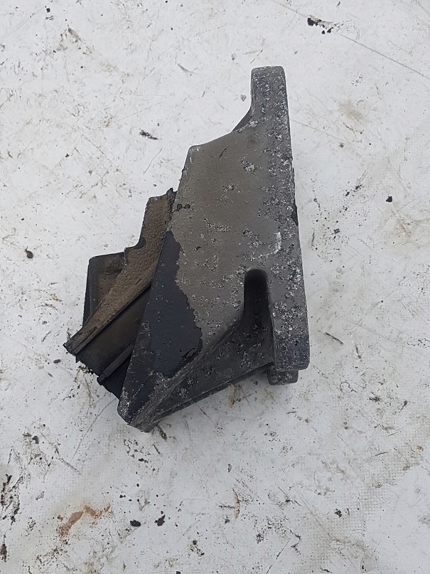 фото №3, Подушка двигателя перед man tgl tgm