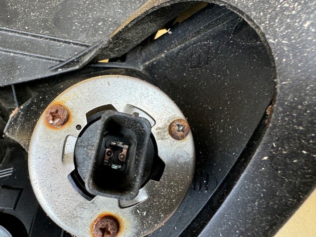 фото №10, Hyundai ix20 10-15r лампа drl противотуманная фара правый перед передний