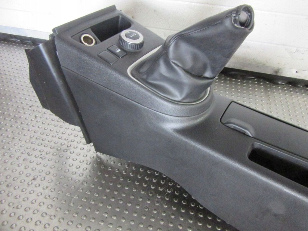 фото №10, Nissan x-trail t31 2009 туннель средний подлокотник eu