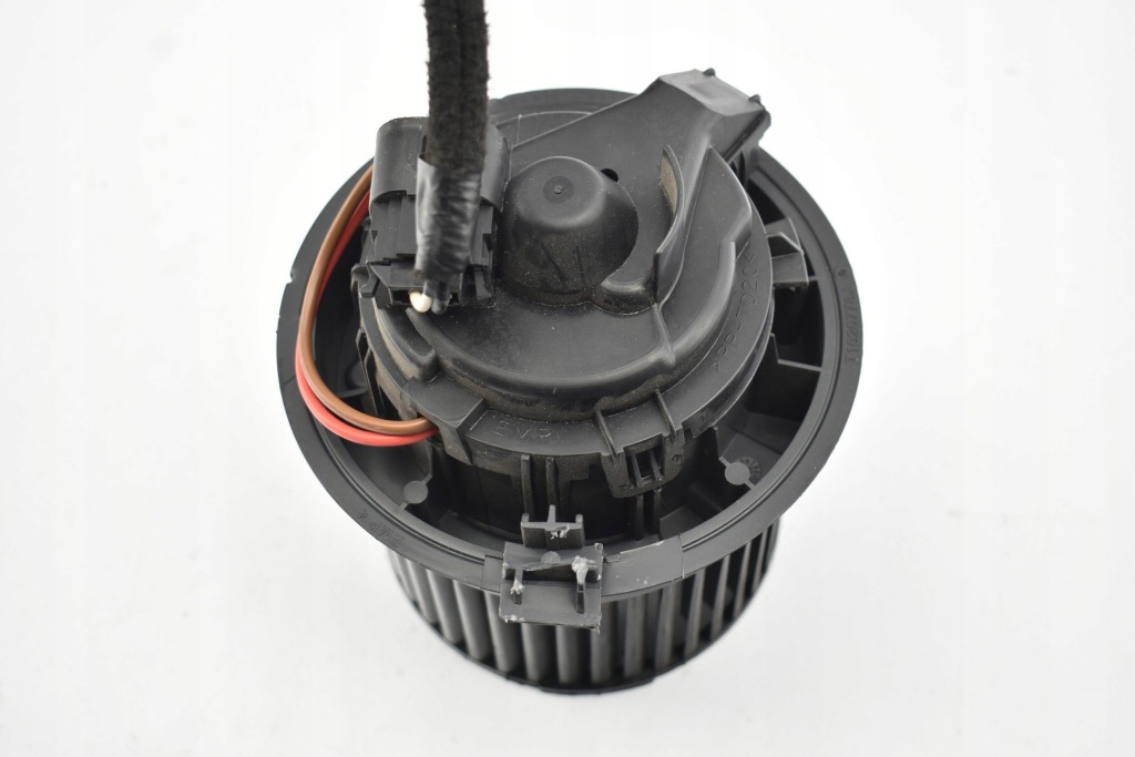 фото №3, Повітродувка обдув вентилятор dacia duster ii 17- uk