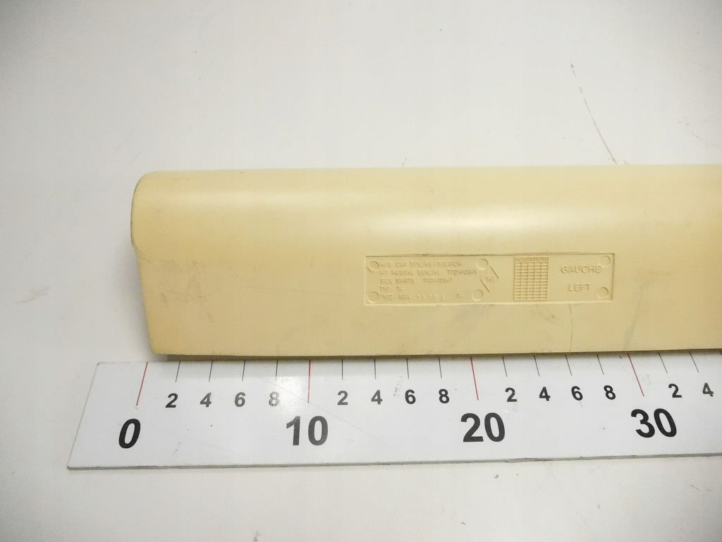 фото №4, Порог дверь renault megane i 7701410845