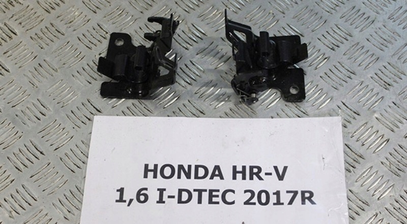 Купити Honda hr-v 2017 кронштейн відкривання капот