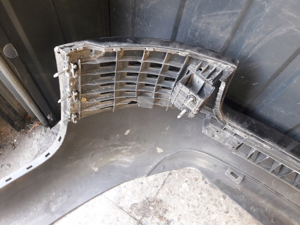 фото №10, 4b5807301 бампер задня audi a6 c5 sedan szary