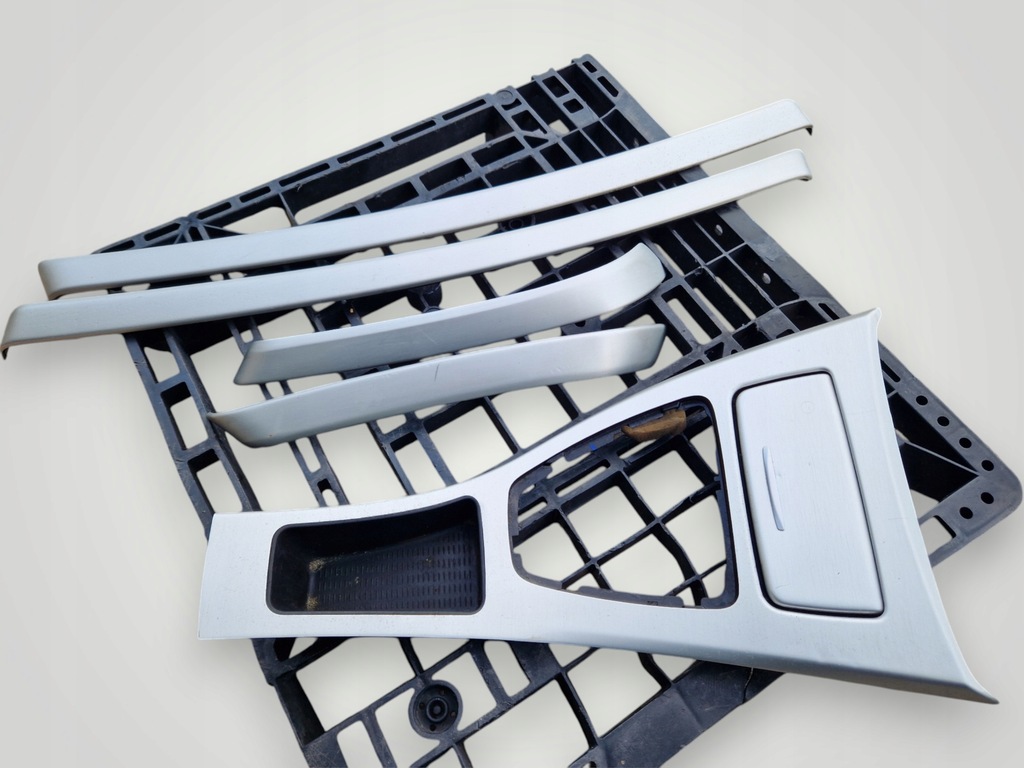 фото №12, Bmw 3 e90 e91 e92 e93 впуск решітка повітря молдинг dekor панелі тунель двері