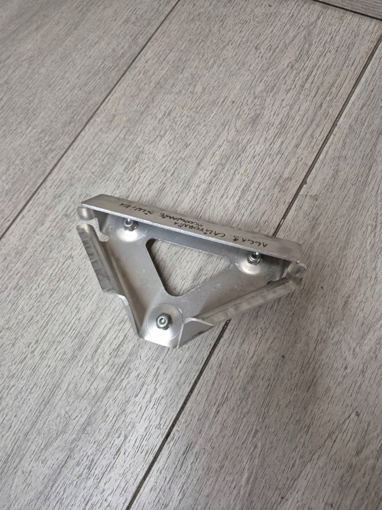 Купити 16619. california кронштейн двигуна 83959500