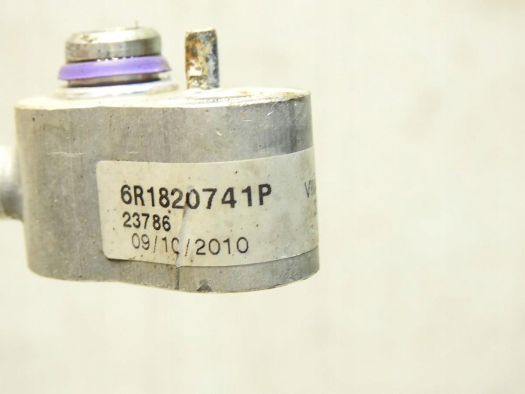 фото №8, Шланг трубка кондиционера skoda fabia ii 1.2 12v 6r1820741p