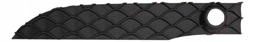 фото №1, Mercedes glc решётка бампера правая оригинал