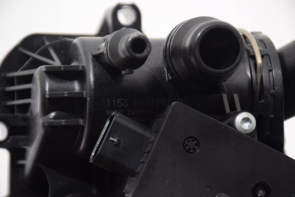 фото №10, Bmw 5 g60 520d 520dx 523d b47d20b термостат wody жидкость охлаждающий