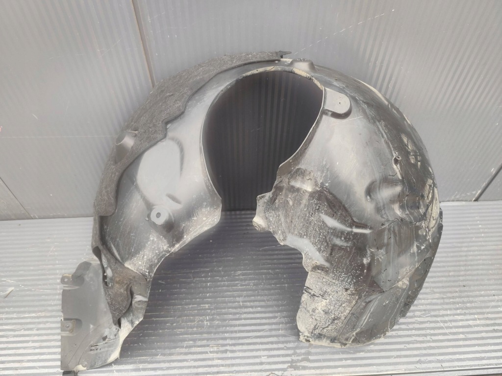 фото №1, Bmw 2 active tourer u06 подкрылок перед левая 8498435