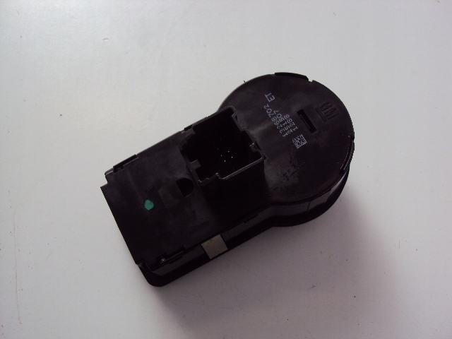 фото №5, Панель світла opel astra j