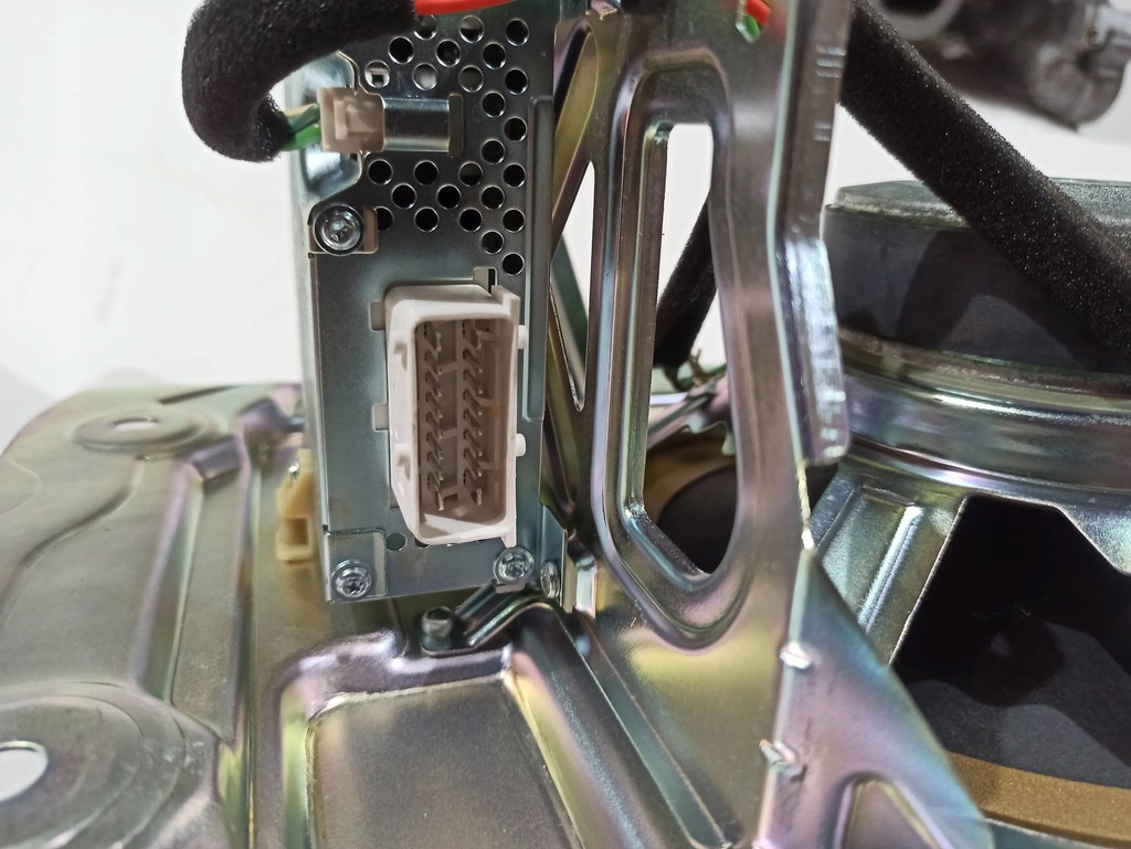 фото №6, Динамік сабвуфер підсилювач chevrolet camaro 2009-