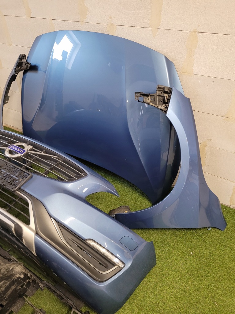 Volvo s60 v60 рестайлинг  капот крышка двигателя комплектная демонтаж 713 с Разборки